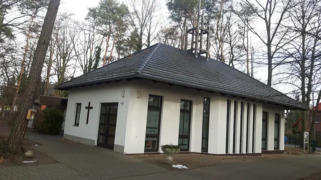 Kleine Kirche Schenkenberg